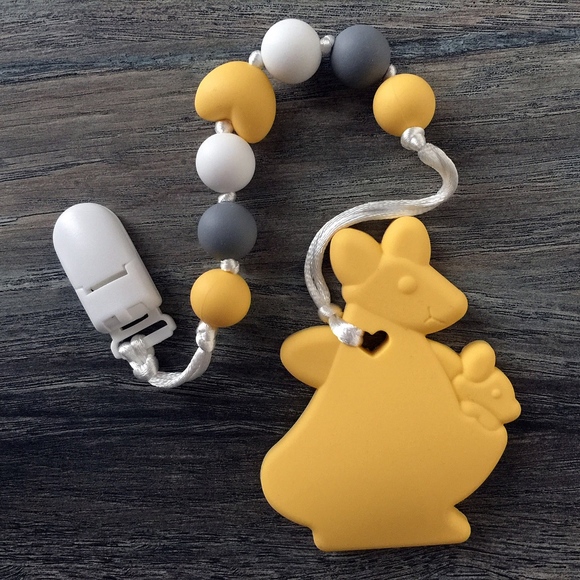 Silicone Teething Toy - Picture 2 of 4